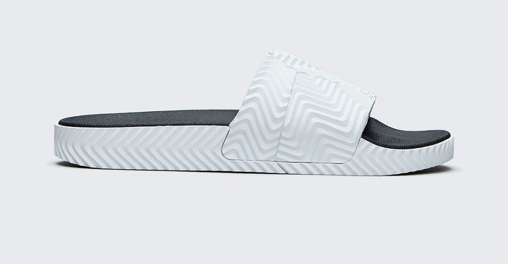 ADIDAS ORIGINALS BY AW ADILETTE SLIDES Bumpy Pitch