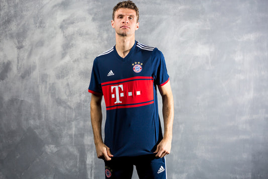 Bayern Munich Away Kit 2017-18