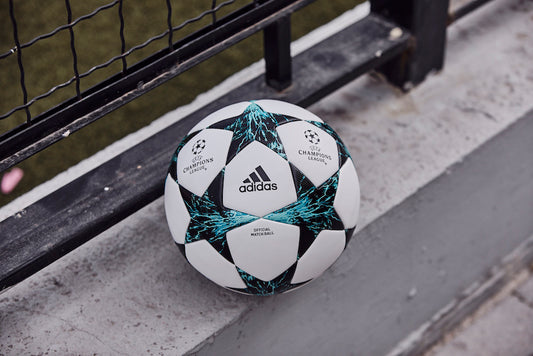 2017-18 Champions League Match Ball